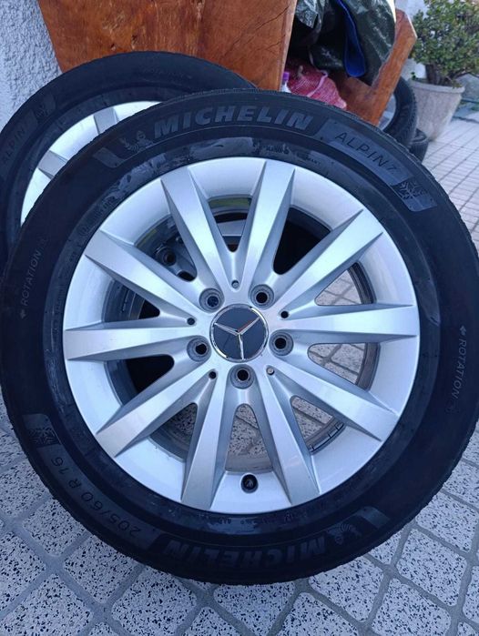 4 Jantes Mercedes 16" com pneus