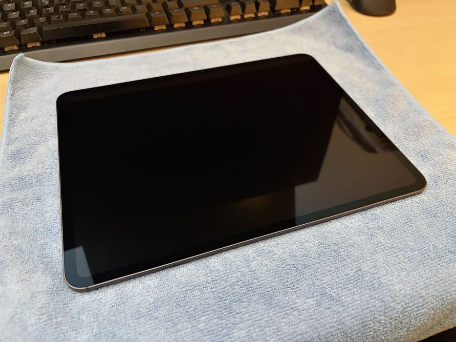 Apple iPad Pro 13” M4 256GB c/ Garantia