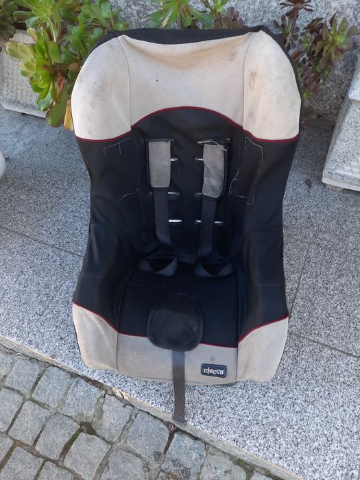 Cadeira Chicco. Em Fafe