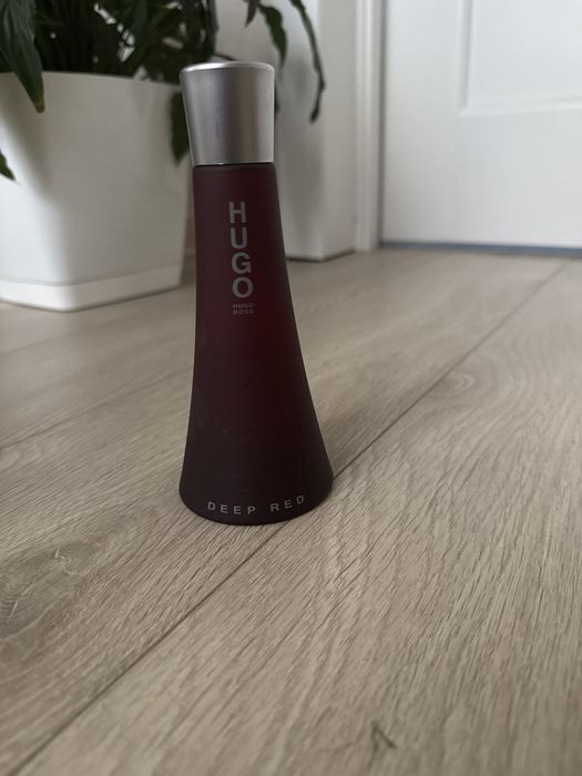 HUGO BOSS 75 мл  оригінал1350гр,Guerlain de L’iNSTANT 2200гр