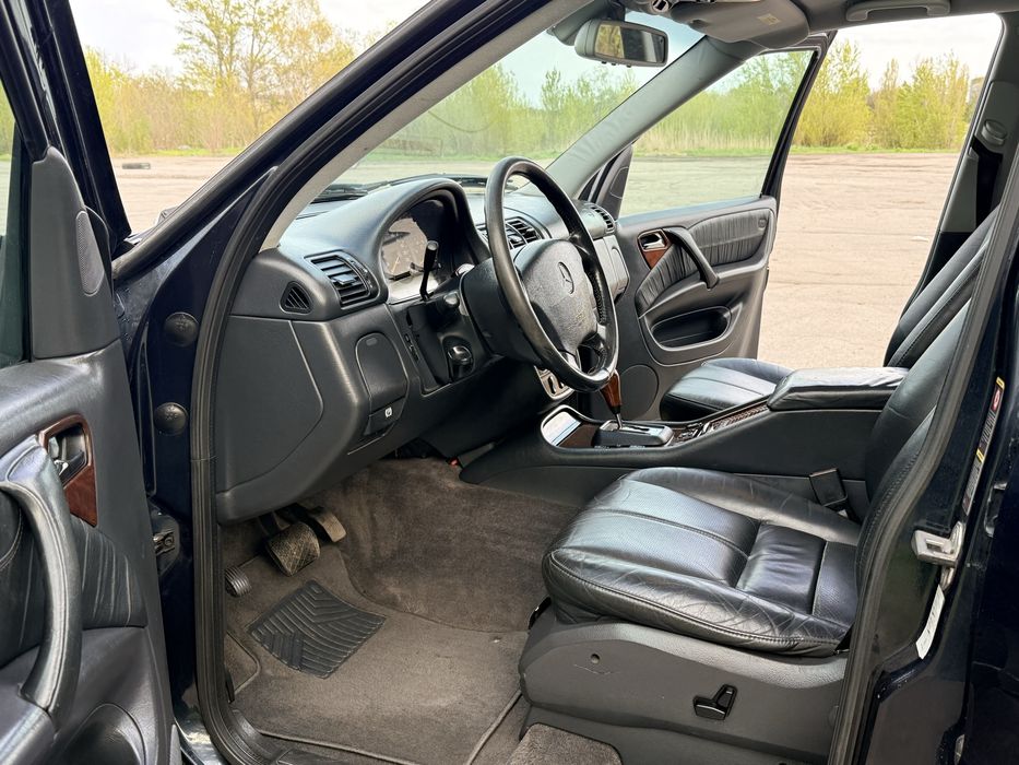 Продам Mercedes-Benz ML 400 2005 4.0 D