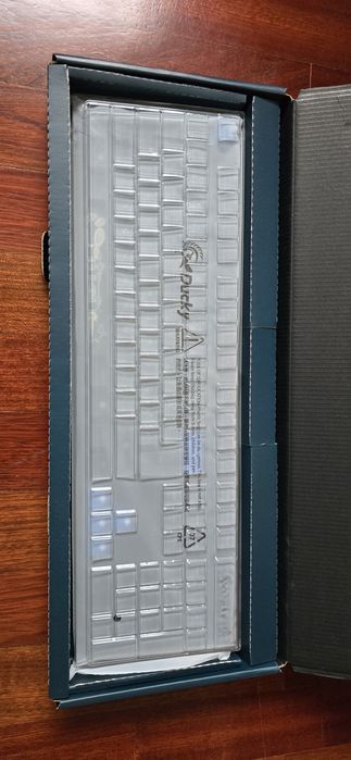 Teclado mecânico Ducky One 2 Full Size, Cherry Brown Switches