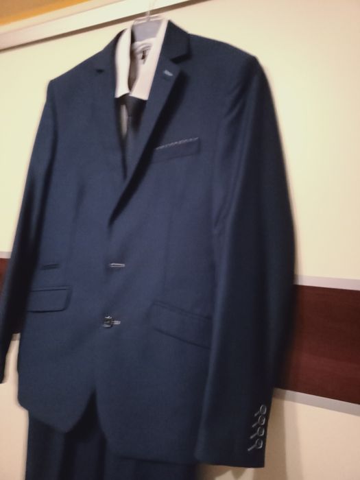Garnitur młodzieżowy slim