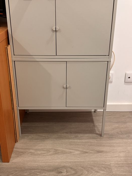 2 armarios de arrumacao