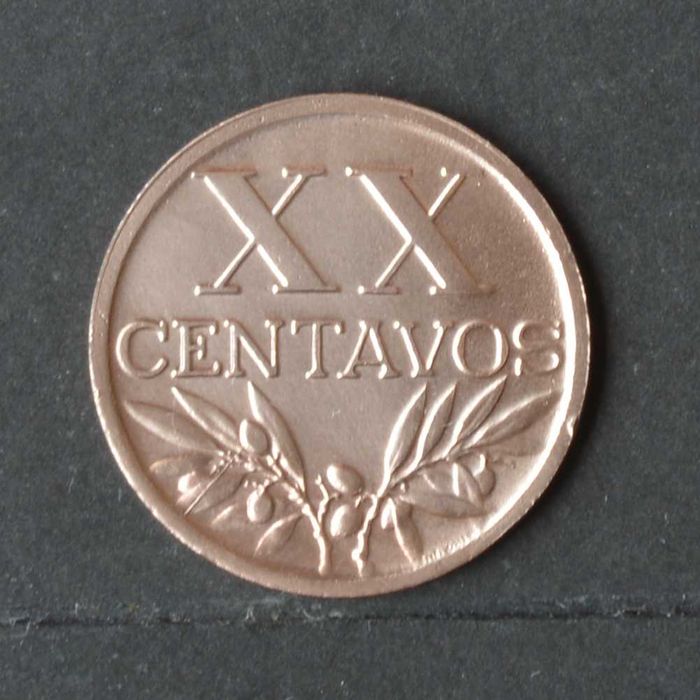 Portugal 20 centavos 1945 - olx X10080