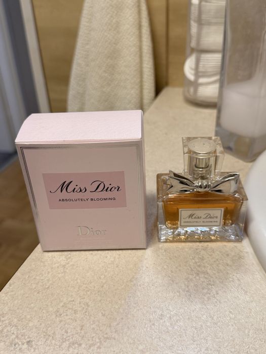 dior absolutely blooming perfumy