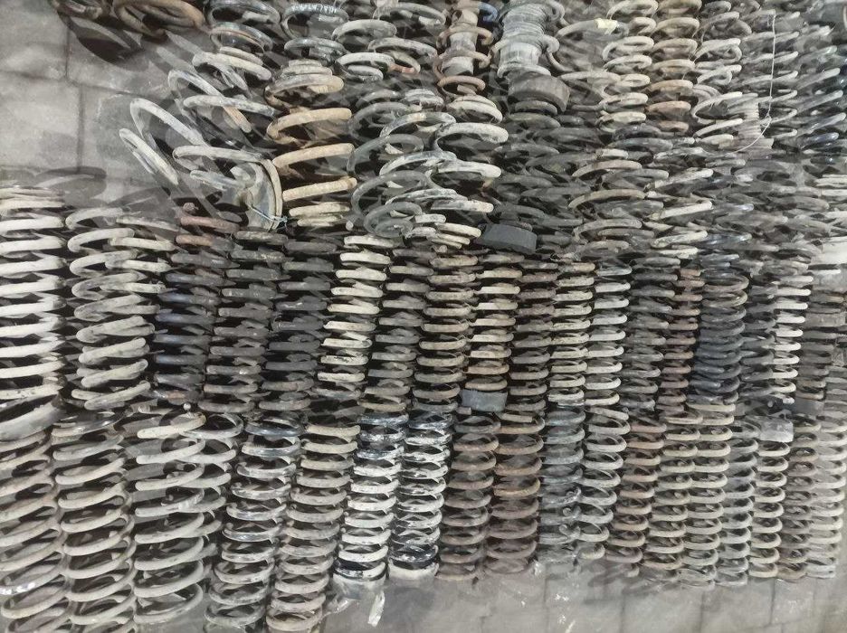 Пружина передня задня на різні моделі авто в описі