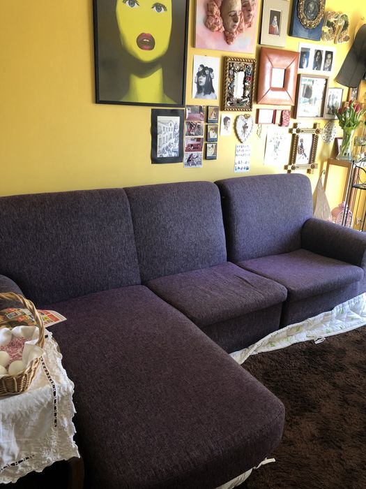 Sofá roxo com Chaise Lounge