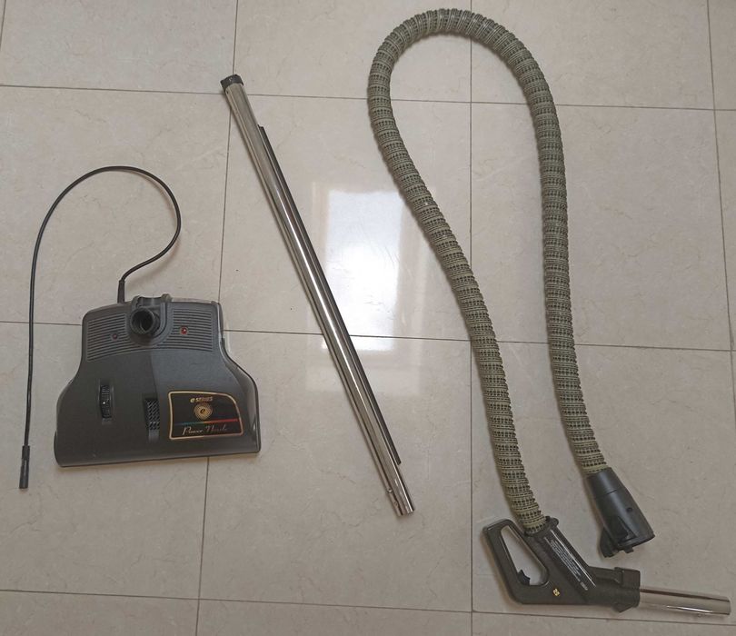 Aspirador Rainbow eSeries E1 + Power Nozzle + AquaMate