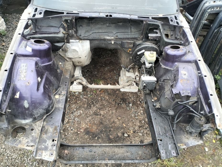 Кузов з документами BMW e34, 525i, technoviolett