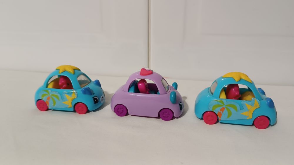 Conjunto 3 carros brincar. Coleção Macdonald
