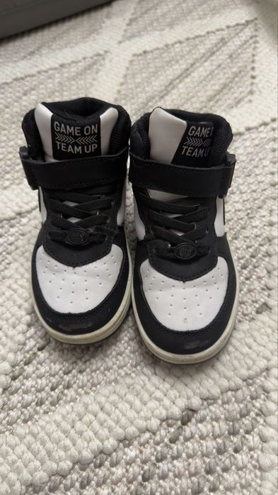 Взуття 25 розмір