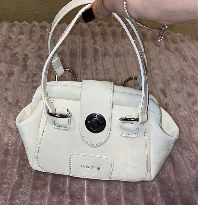 Біла оксамитова сумка на/через плече