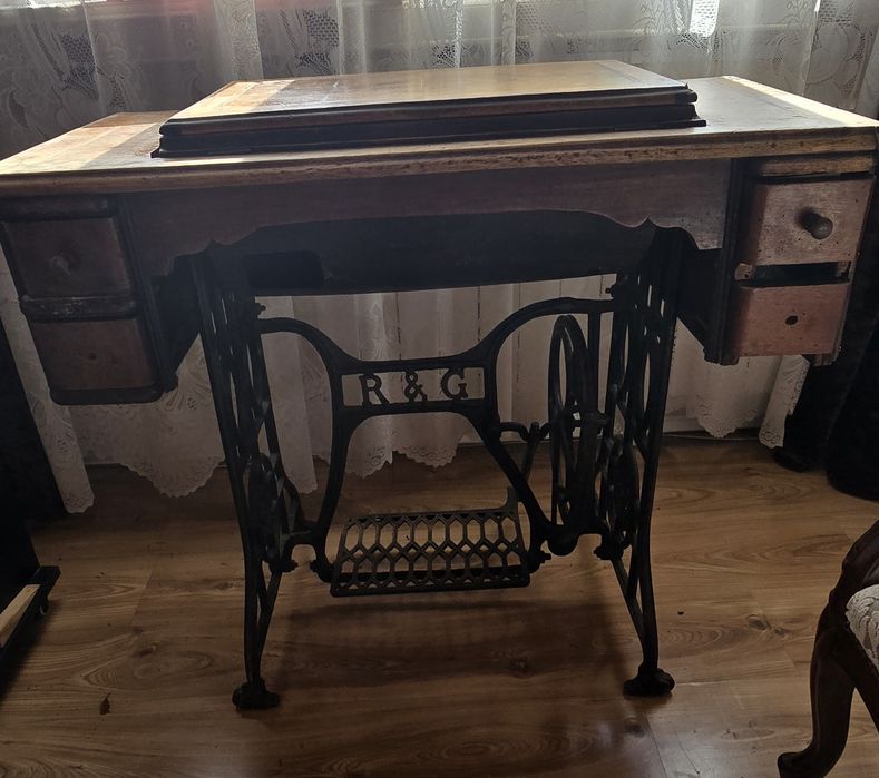 Maszyna do szycia zabytek