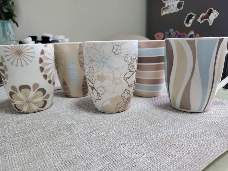 Набір кружок, горнят для чаю