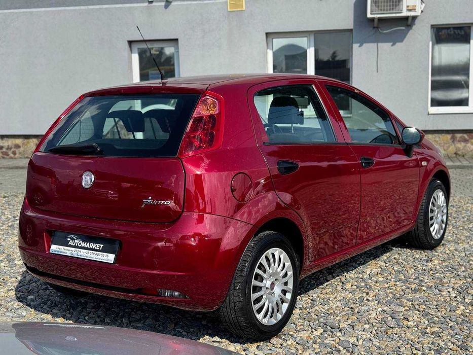 Автомобіль FIAT GRANDE PUNTO 1.4 Бензин
