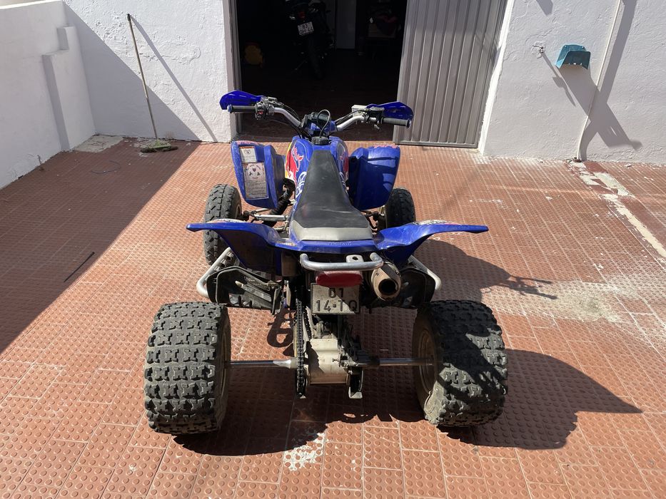 Yamaha raptor 660