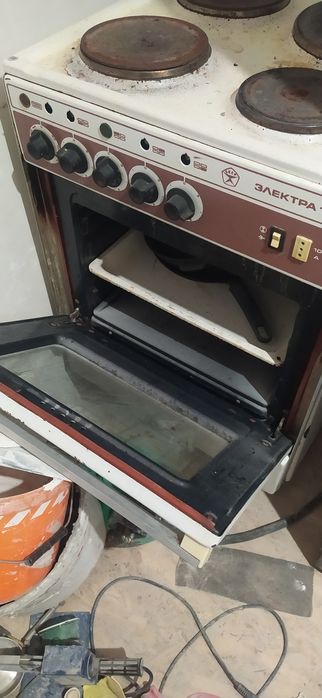 Продам электроплиту Электра