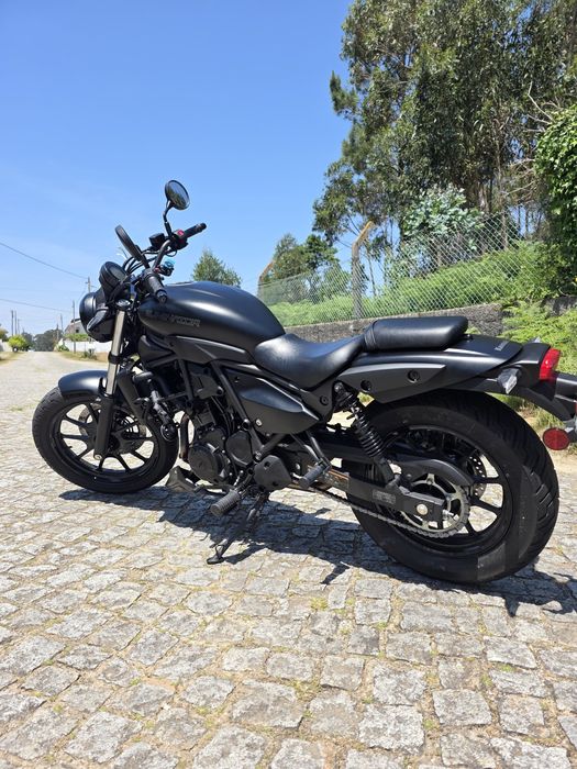 Kawasaki Eliminator 500 (A2) 2025 | 3.100 km | Garantia 2028 | COMO NOVA