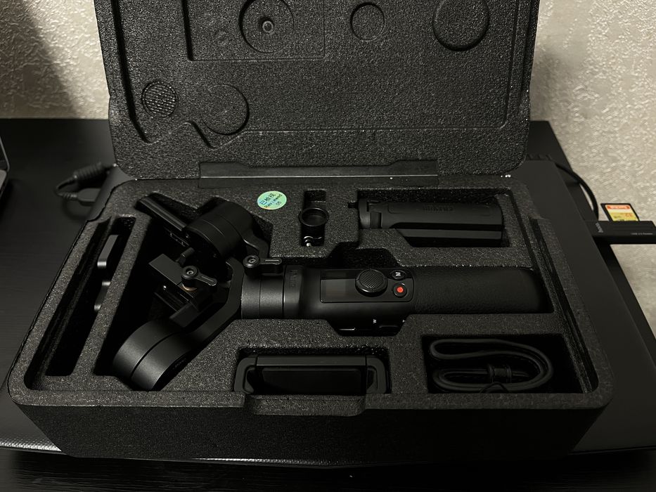 Zhiyun crane m2 стабілізатор