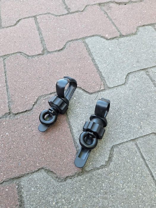 Dostawka do wózka, siedzisko dla starszaka