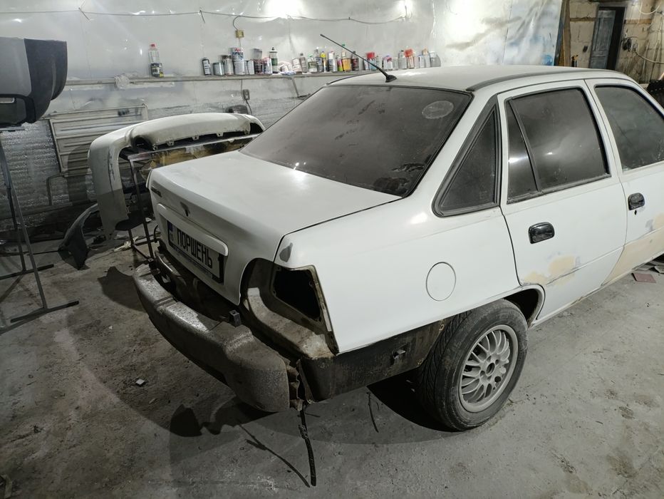 Продам део нексія