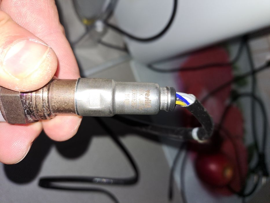 Продам лямбда зонд