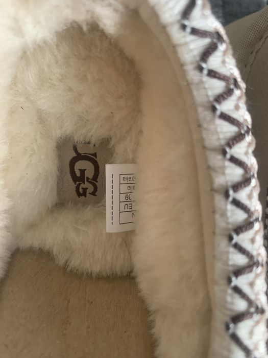 UGG sand tazz39 new never used only shipping