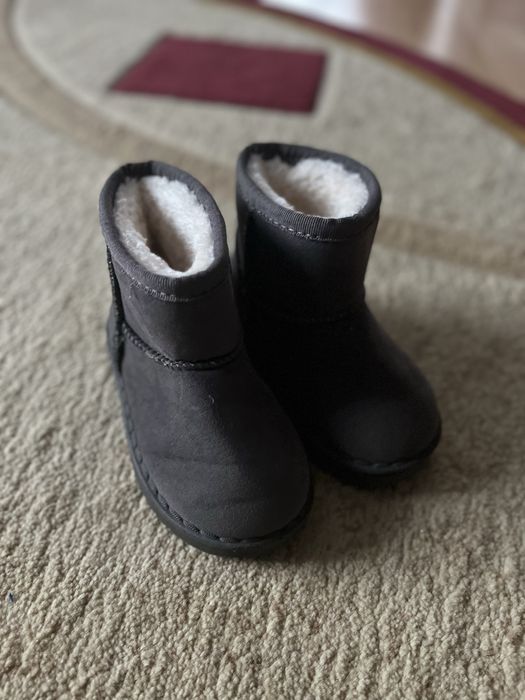 Взуття унісекс 25