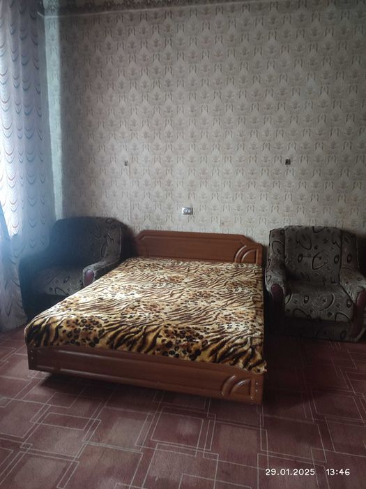 Подобово.Вільно з  30.03.Мінімум 2 доби!Ціна за 5 діб і більше 1000грн