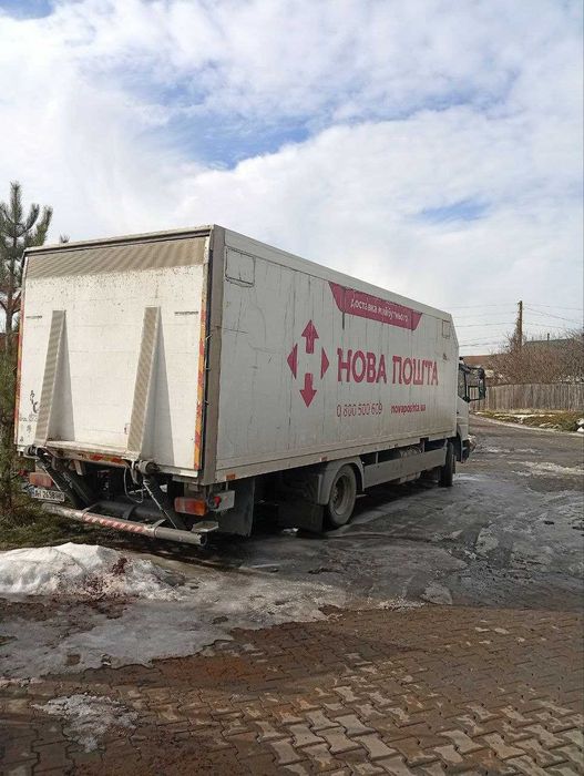 Продаж | Вантажний автомобіль Mercedes-Benz Atego 2004 року в гарному стані