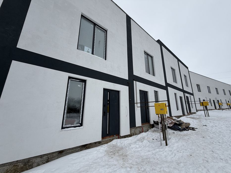 Продаж таунхауса з ремонтом від забудовника! Поруч ТЦ, АТБ, транспорт