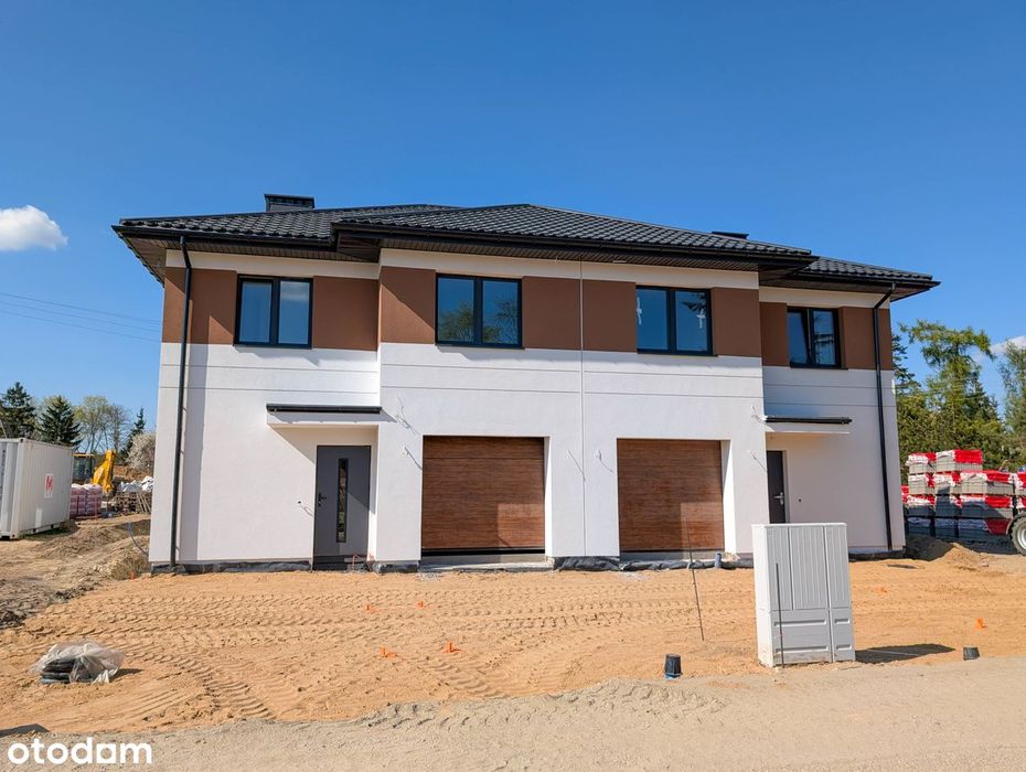 Nowy dom 137 m² z pompą ciepła i garażem, Kolumna – Stan deweloperski