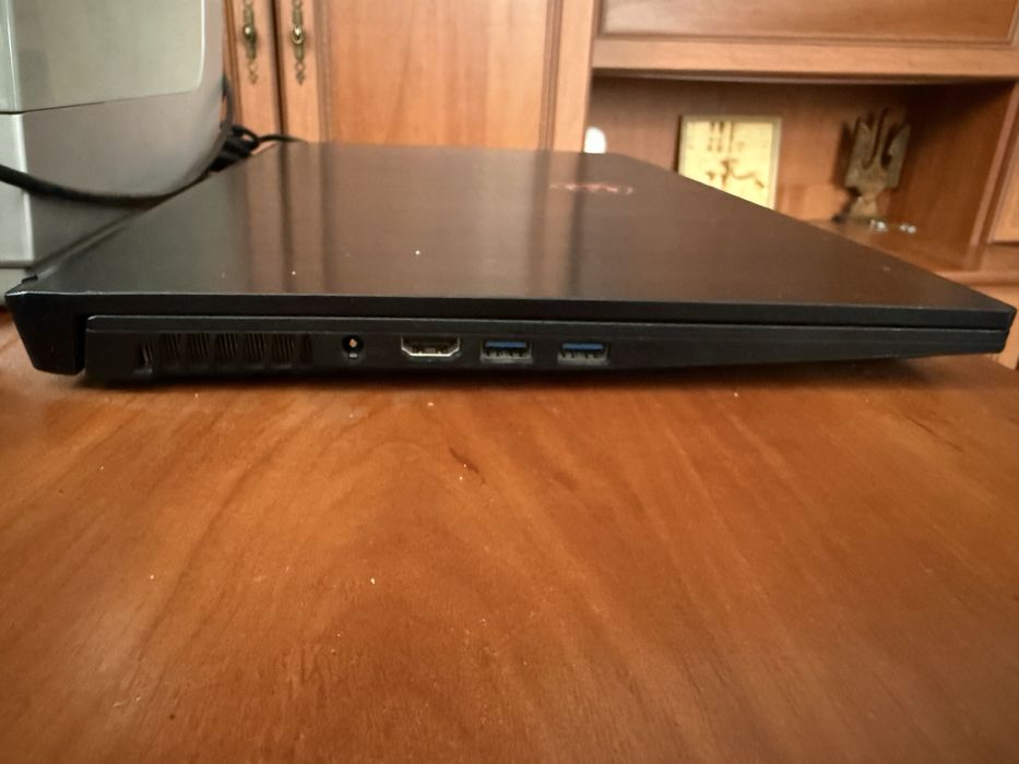 MSI ігровий ноутбук 17.3/і7/24-512GB SSD/GTX 1650