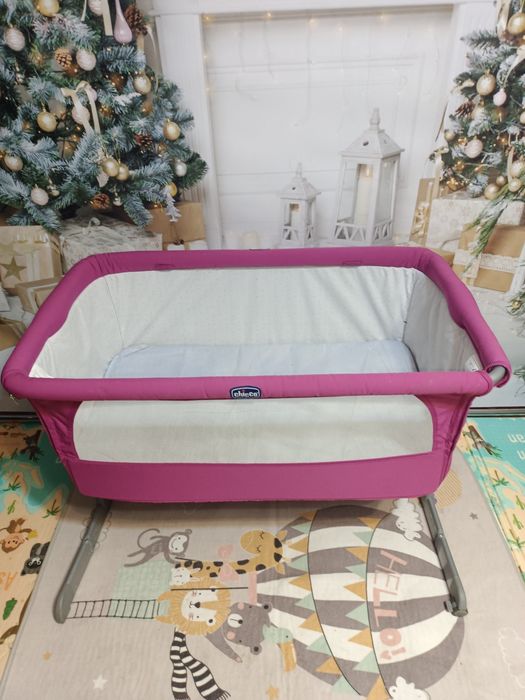 Детская приставная кроватка chicco