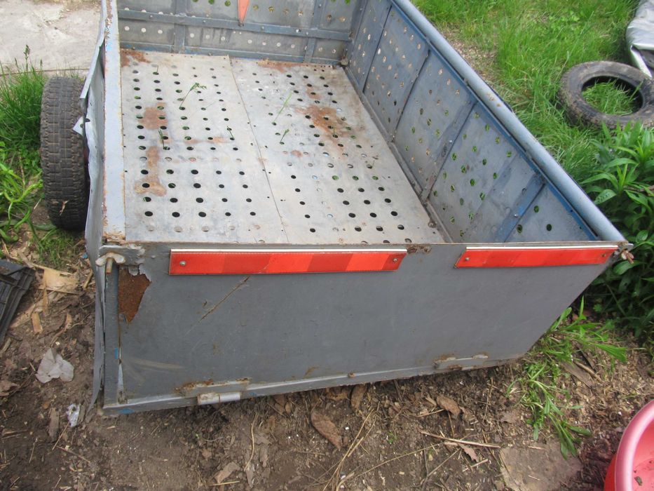 Прицеп мотоцикла или для авто 127,5х82х38 (глубина) см.