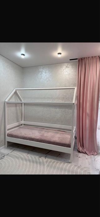 Ліжечко дитяче з матрасом