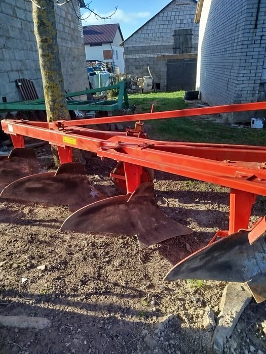 Pług 4 skibowy polski