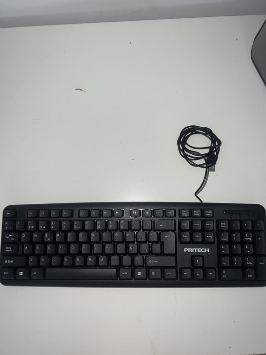 Teclado USB Pritech - Excelente Estado