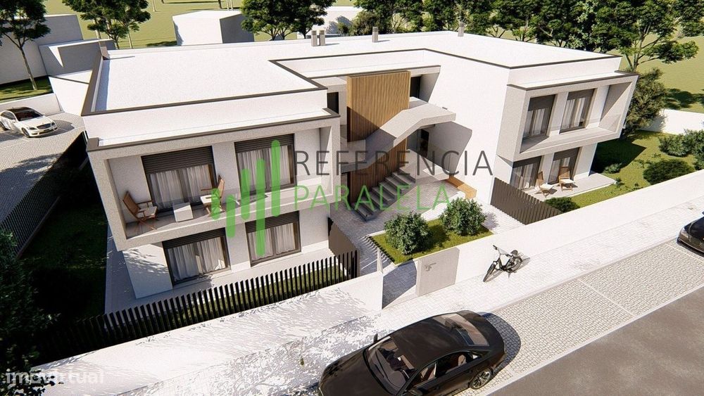 Apartamento T1 Moderno com Logradouro e Garagem em Vila Nova de Anh...