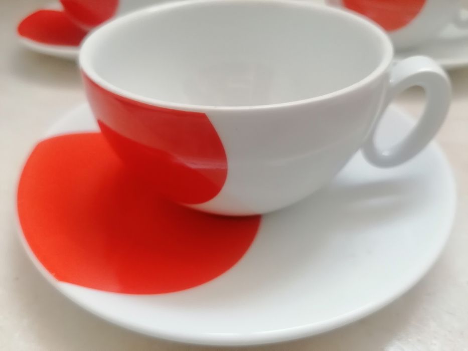 Conjunto de 5 chávenas Vista Alegre, estilo Spage Age