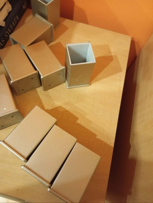 Szafa narożna ze słupkiem