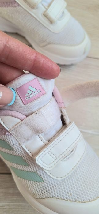 Кросівки на дівчинку р-р 27 Adidas Tensaur Run 2.0
