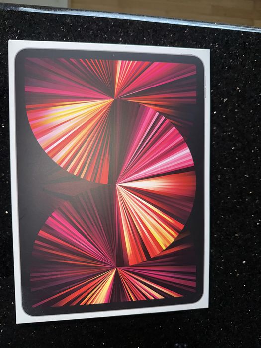 iPad Pro 11 cal. 3 gen. 128 GB Wi-Fi + Cellular