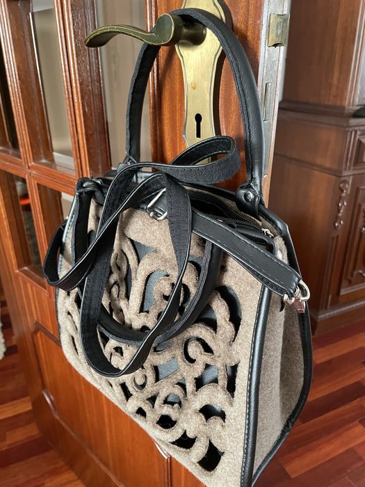 Mala com alça amovível