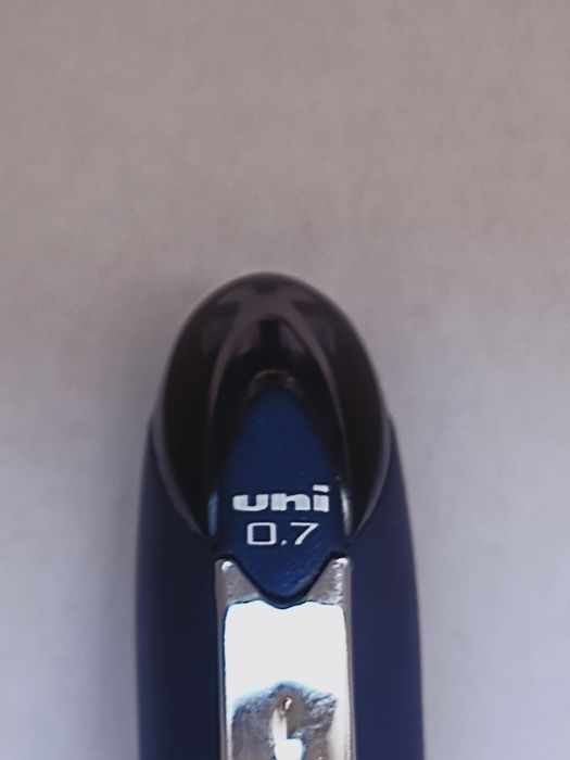 Pióro kulkowe JETSTREAM, uni 0,7, japońskie