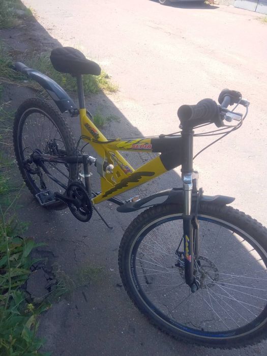 Велосипед двух підвіс