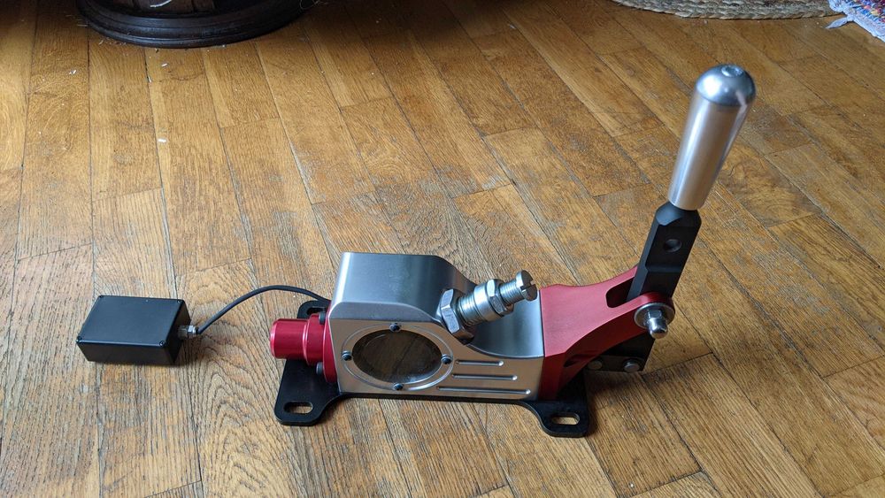 Simracing shifter sekwencyjna skrzynia biegów PRO-SIM by QUAIFE do PC.