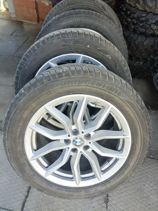 Koła aluminiowe zimowe BMW X5 265/50/19 Bridgestone
