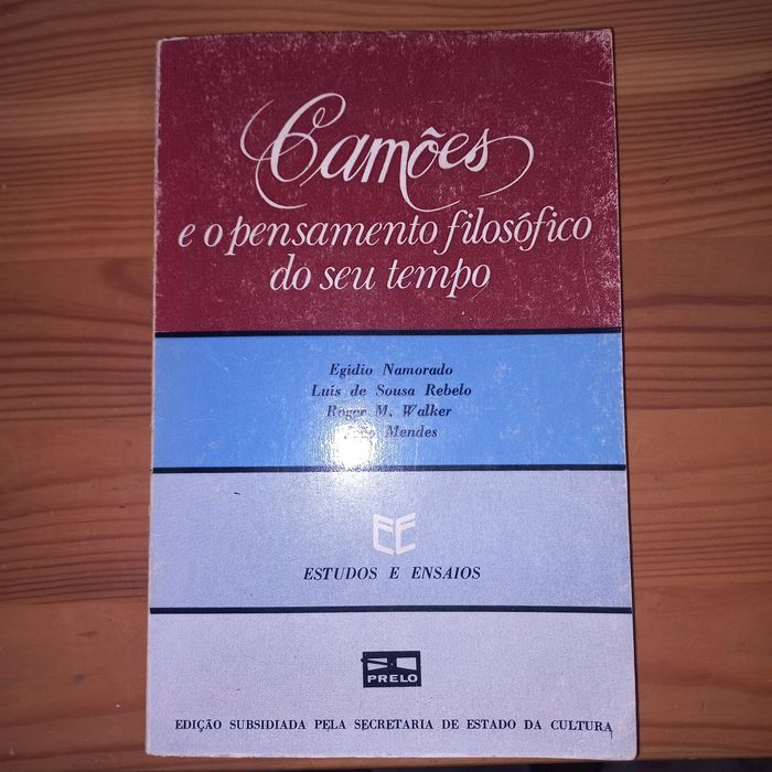 Grandes escritores de época